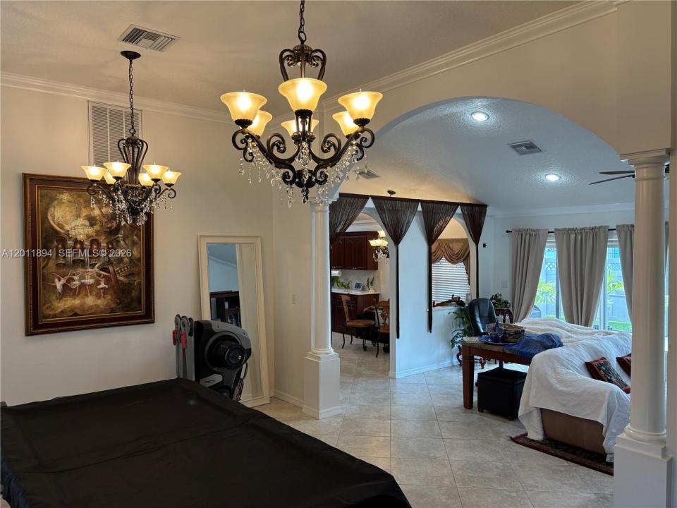 933 Sawgrass St, Clewiston, Florida 33440, USA