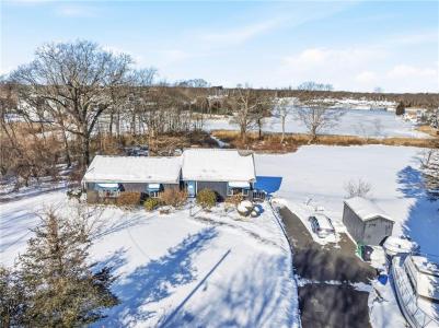 585 Meadow View Avenue, Warwick, RI 02889, USA