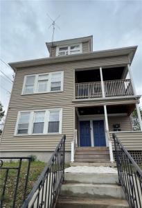 694 Killingly Street, Johnston, Rhode Island 02919, HOA KỲ