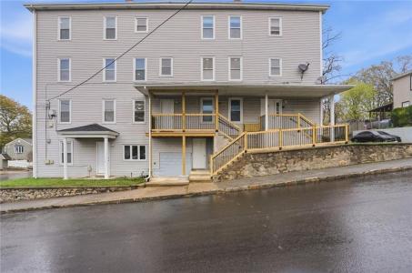 188 Division Street 2F, Woonsocket, RI 02895, USA