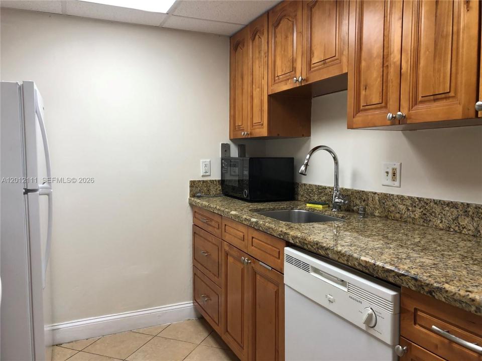 14301 N Kendall Dr 309B, Miami, Floride 33186, États-Unis