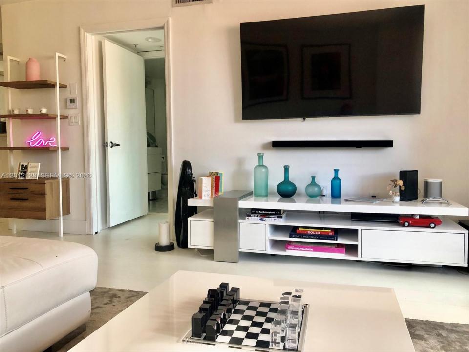 90 Alton Rd 307, Miami Beach, Flórida 33139, Estados Unidos