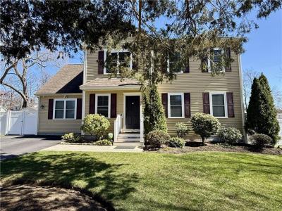 80 Preston Drive, Warwick, Rhode Island 02886, USA