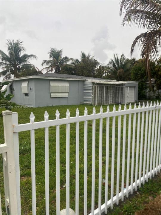 1070 NW 147th St, Miami, Florida 33168, USA