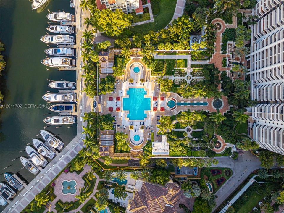 2000 Island Blvd 2503, Aventura, Florida 33160, Stati Uniti