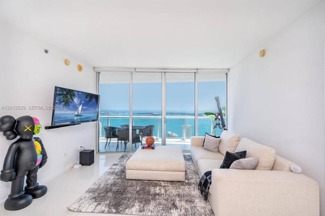 465 E Brickell Ave 5305, Miami, Florida 33131, Stati Uniti