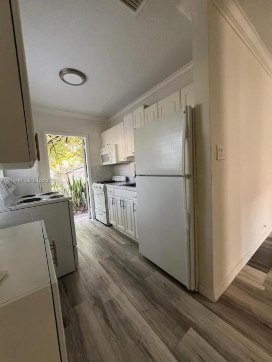 915 N 19th Ave, Hollywood, Florida 33020, USA