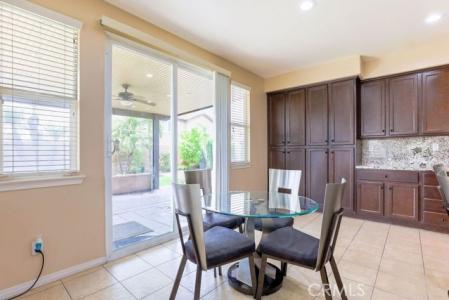 Thistle Street, Eastvale, Californie 92880, États-Unis