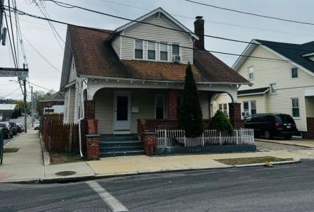 2 Parkview Avenue, Providence, RI 02905, USA