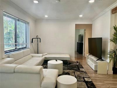 12040 N Miami Ave, North Miami, Florida 33168, HOA KỲ