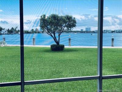 3020 Marcos Dr S103, Aventura, Florida 33160, USA