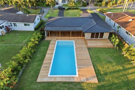 360 NW 87th St, El Portal, Florida 33150