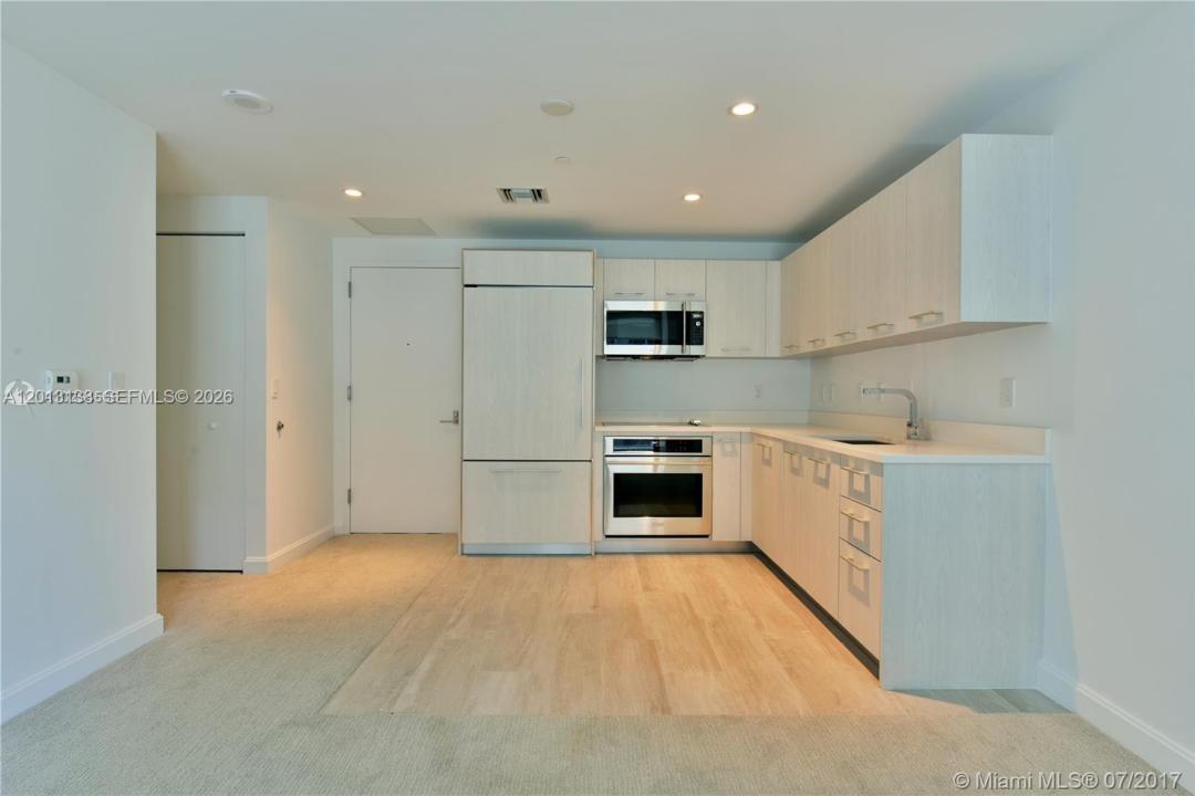 45 SW 9 st 1907, Miami, 플로리다 33130, 미국