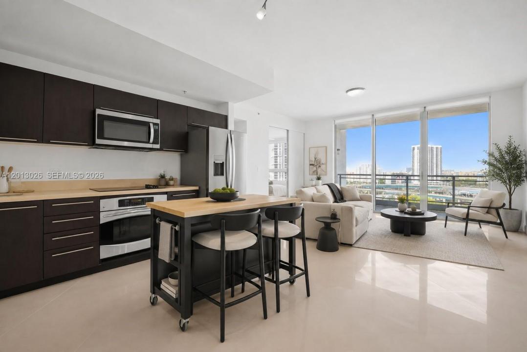 90 SW 3rd St 1608, Miami, Floride 33130, États-Unis
