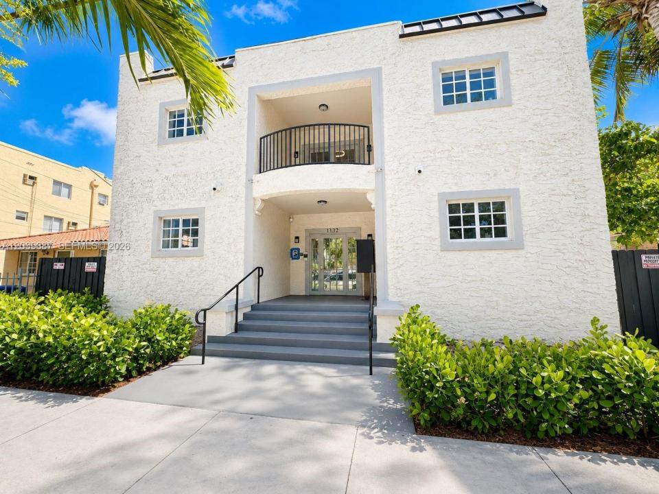 1132 NW 3rd St, Miami, Florida 33128, Stati Uniti