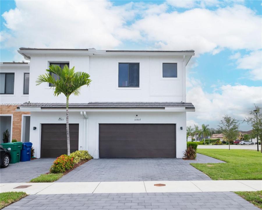 10807 SW 232nd Ter, Homestead, Florida 33032, USA