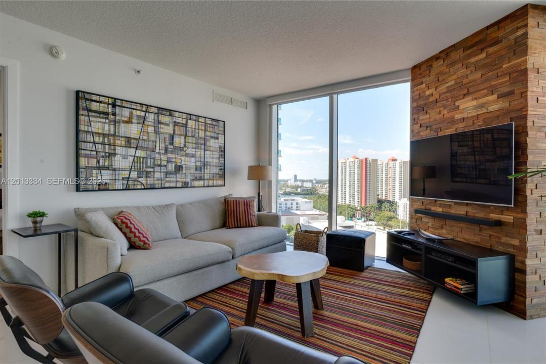 150 Sunny Isles Blvd 1-1603, Sunny Isles Beach, Floride 33160, États-Unis