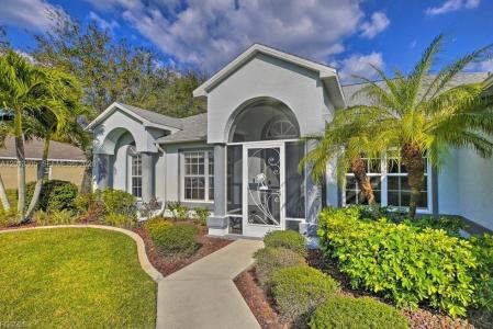 3223 SE Santa Barbara Pl, Cape Coral, Florida 33904, USA