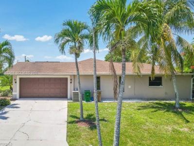 2518 SE 19th AVE, Cape Coral, Florida 33904, USA