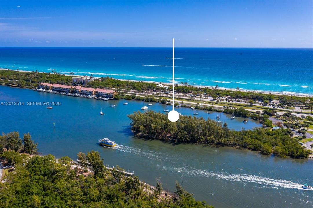 Hollywood, Florida 33019, USA