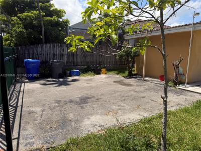 Hollywood, Florida 33020, USA
