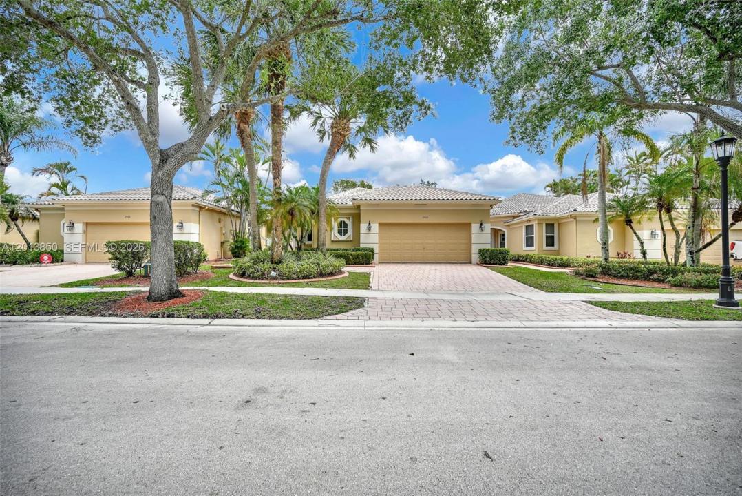 2468 Bay Isle Court, Weston, Floride 33327, États-Unis
