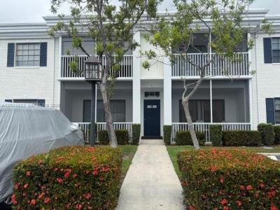 170 Cypress Club Dr 733, Pompano Beach, Florida 33060, USA
