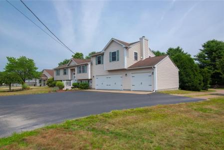 350 Narrow Lane, Charlestown, RI 02813, USA