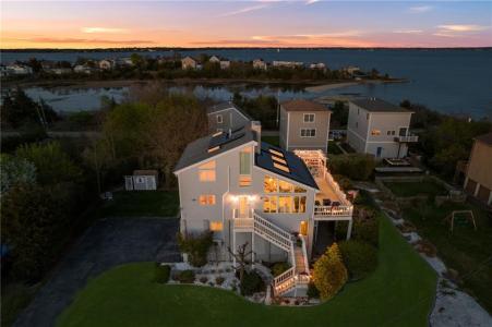 84 Dundas Avenue, Warwick, Rhode Island 02888, Estados Unidos