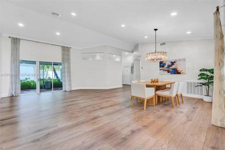 4133 NW 81st Ter, Coral Springs, Florida 33065, USA