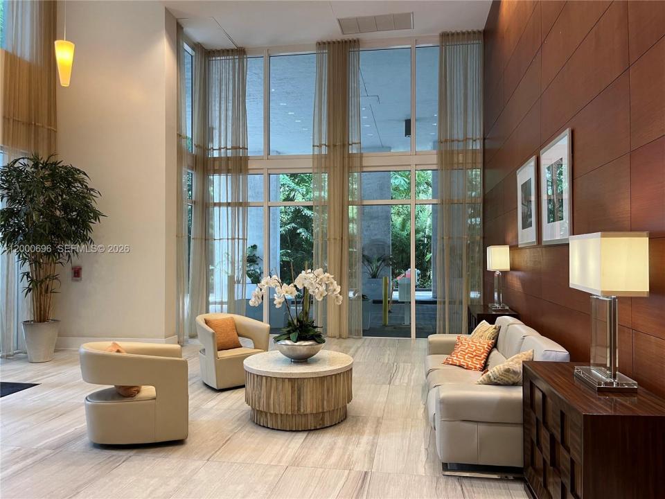 1871 NW S River Dr A03, Miami, Floride 33125, États-Unis