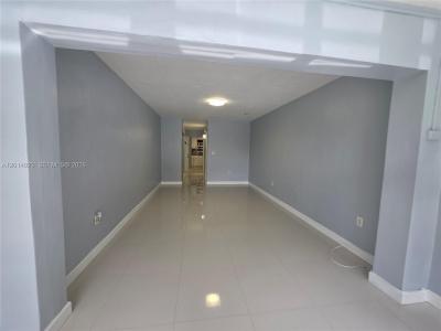 19080 NE 3rd Ct 314, Miami, 佛罗里达州 33179, 美国