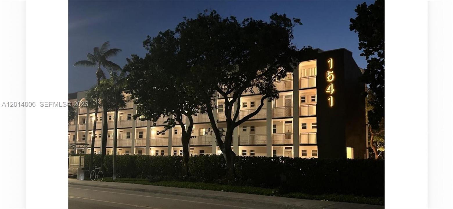 Lauderdale By The Sea, Florida 33062, USA
