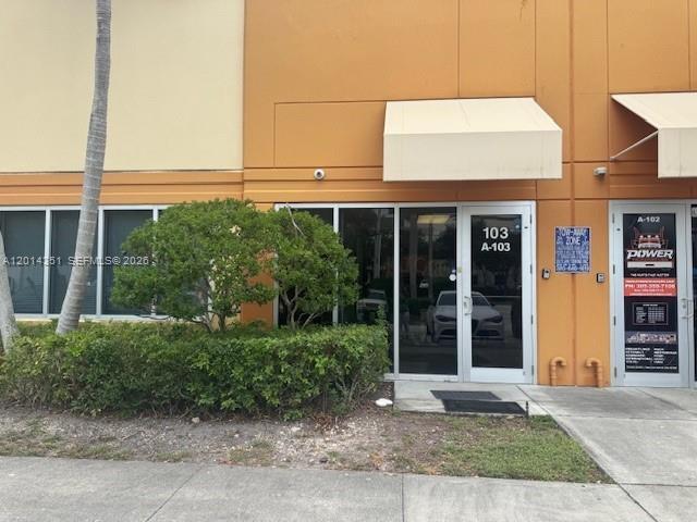 12601 NW 115th Ave A-103, Medley, Floride 33178, États-Unis