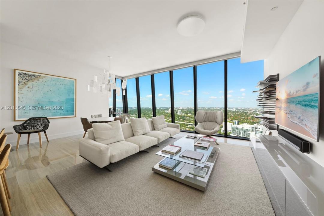 1451 Brickell Ave 4103, Miami, Florida 33131, Stati Uniti
