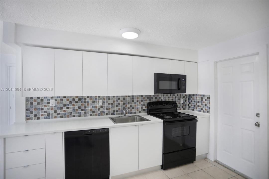 1522 SW 30th St 1, Fort Lauderdale, Florida 33315, Stati Uniti