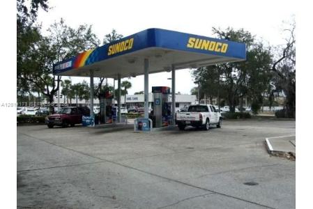 895 N Nova, Daytona, Floride 32117, États-Unis