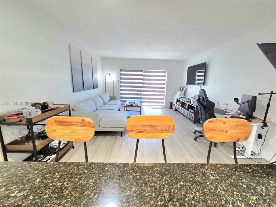 7477 SW 82nd St C115, Miami, Floride 33143, États-Unis