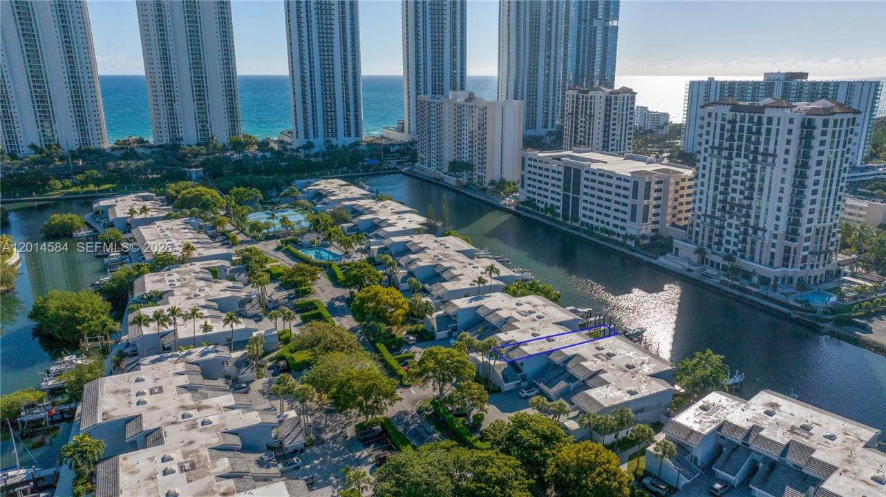 310 Poinciana Dr 802, Sunny Isles Beach, Floride 33160, États-Unis
