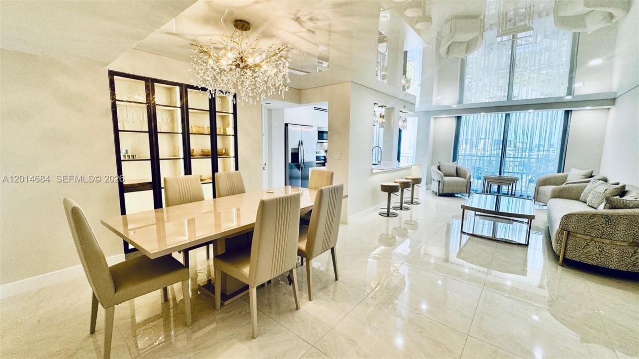 210 174th St 811, Sunny Isles Beach, Floride 33160, États-Unis