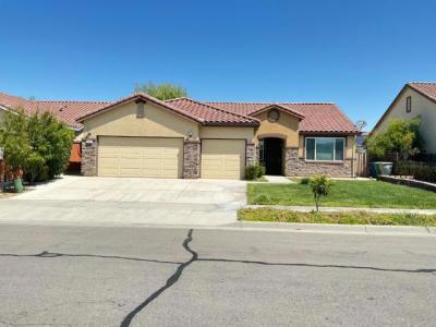San Pedro Street, Los Banos, Californie 93635, États-Unis
