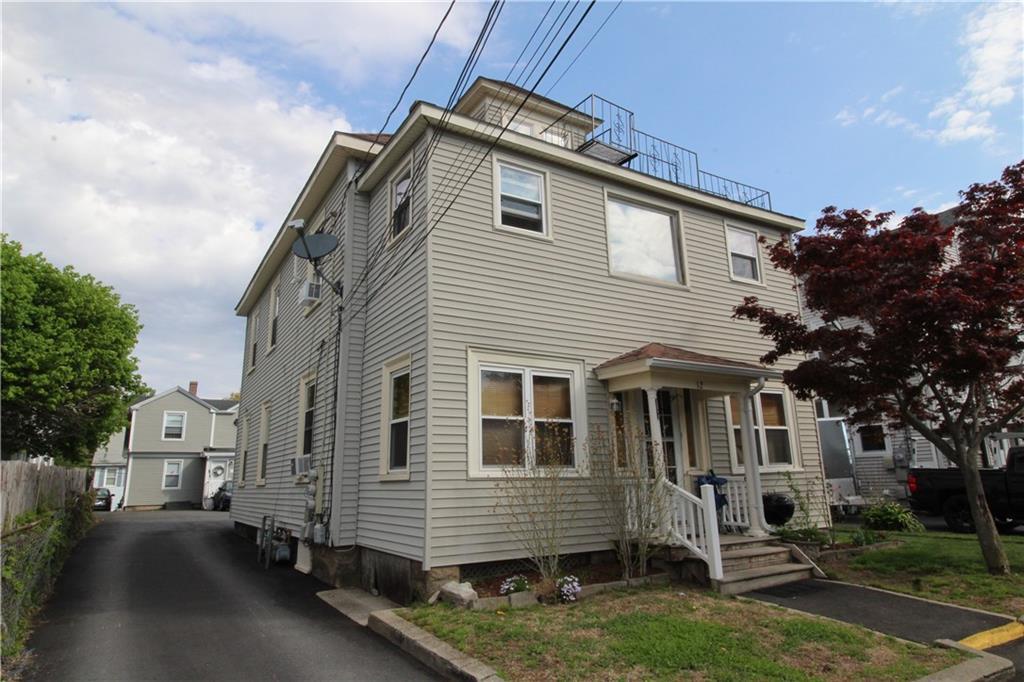 19 Angell Street, Johnston, רוד איילנד 02919, ארצות הברית של אמריקה