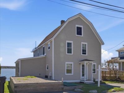 38 Aquidneck Avenue, Portsmouth, RI 02871, USA