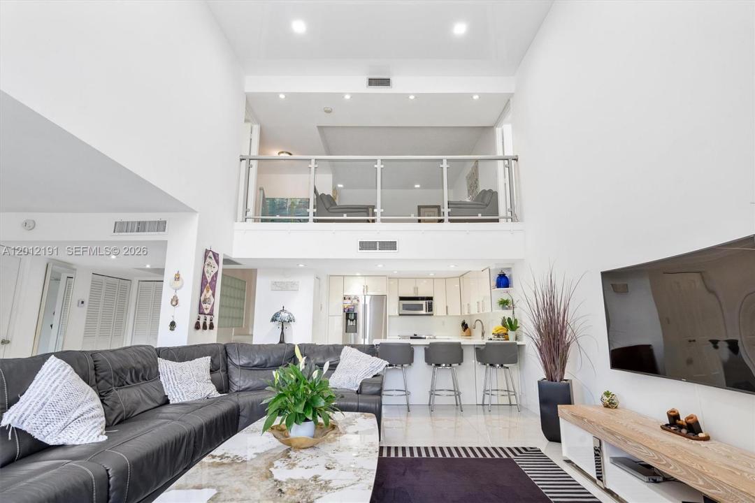 20341 W Country Club Dr TH-11, Aventura, פלורידה 33180, ארצות הברית של אמריקה