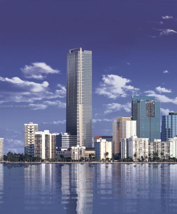 1425 Brickell Ave 57B, Miami, Floryda 33131, USA