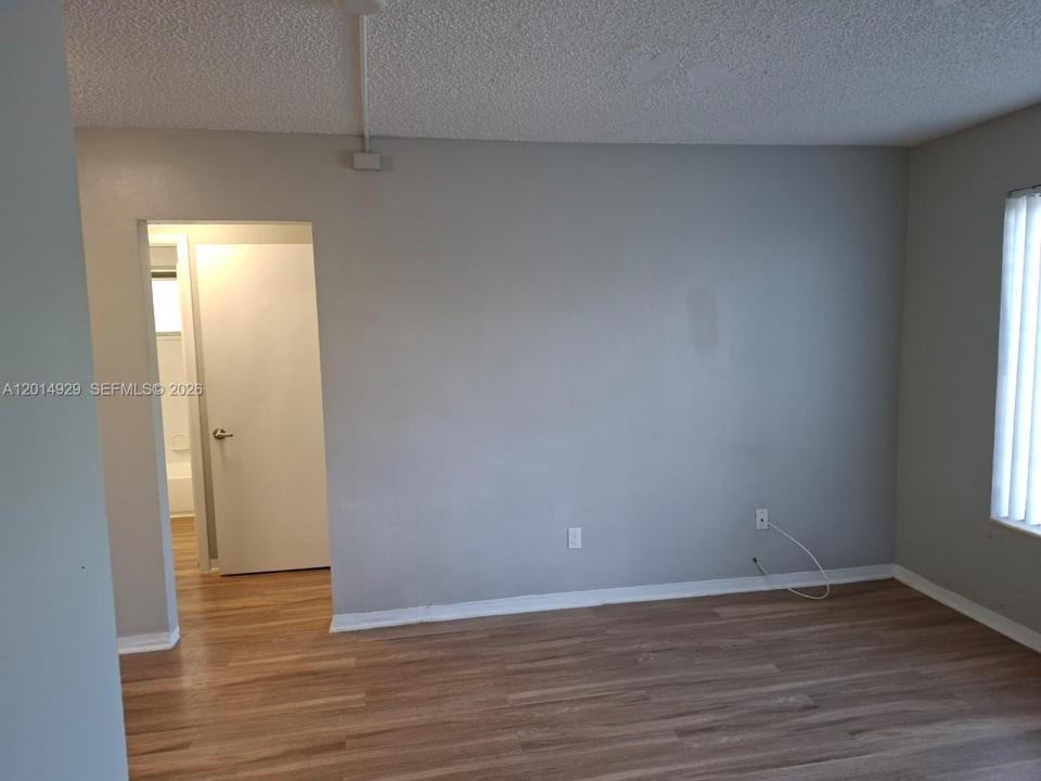 13025 Emerald Dr 251, North Miami, Floride 33181, États-Unis