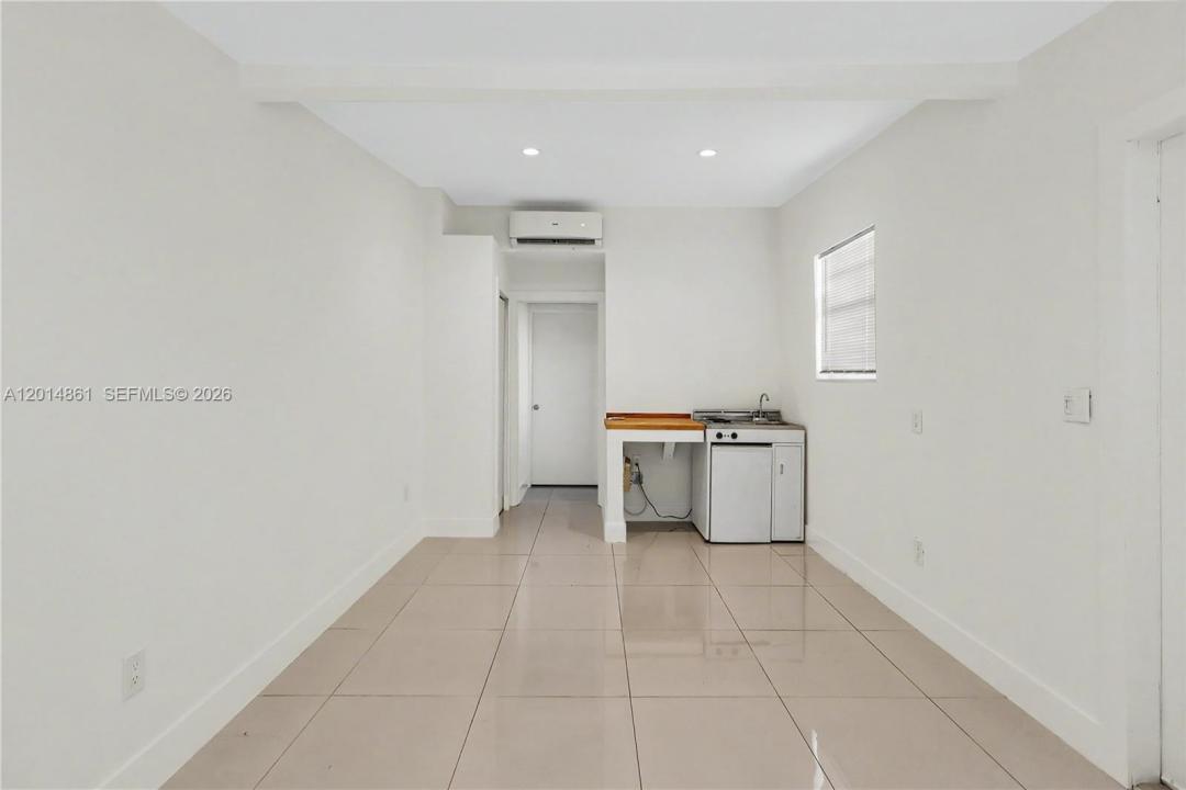 10710 SW 43rd Ln 1, Miami, Floride 33165, États-Unis