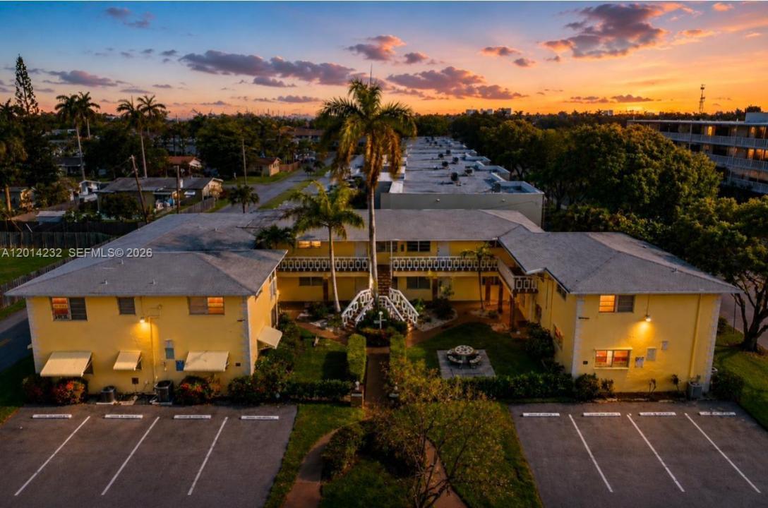 1501 Arthur St 6, Hollywood, Floride 33020, États-Unis