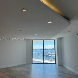 17301 Biscayne Blvd 203, North Miami Beach, Floride 33160, États-Unis