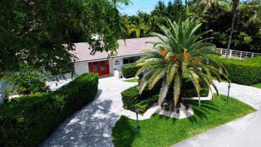 11445 N Bayshore Dr, North Miami, Floride 33181, États-Unis